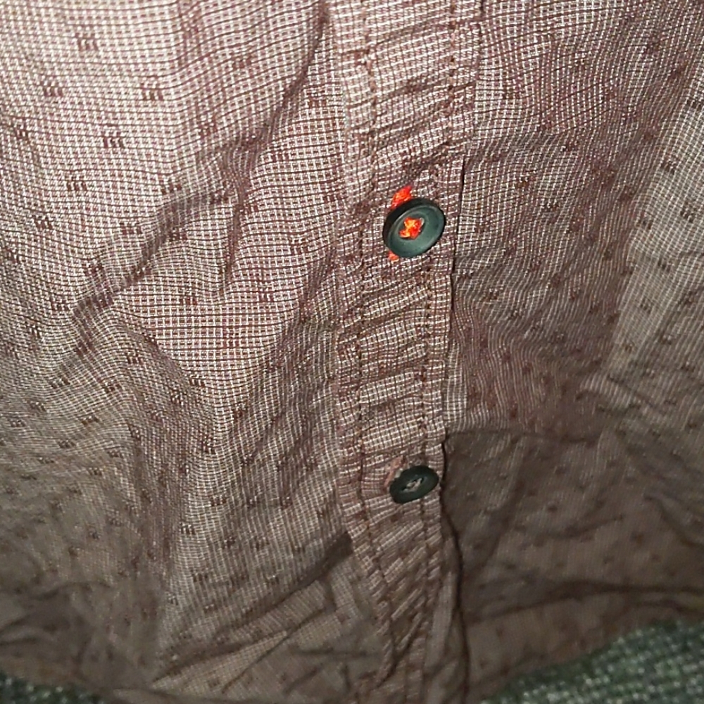 Thread & Cloth button down shirt - Picture 4 of 10